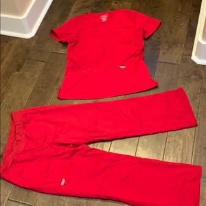 Cherokee Women’s Workwear Scrub Set